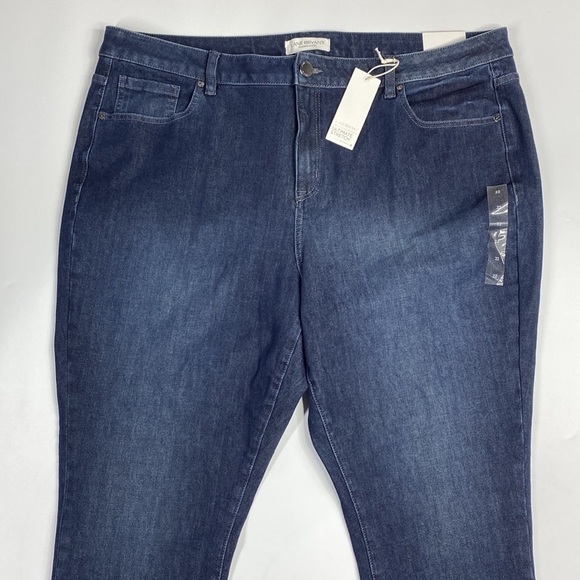 Lane Bryant Ultimate Stretch Skinny Jeans Dark Wash Size 22 NWT - Picture 2 of 12